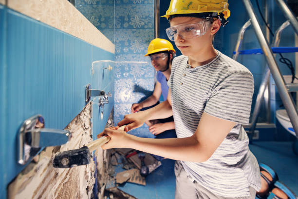 Best Crawl Space Mold Remediation  in Niantic, CT